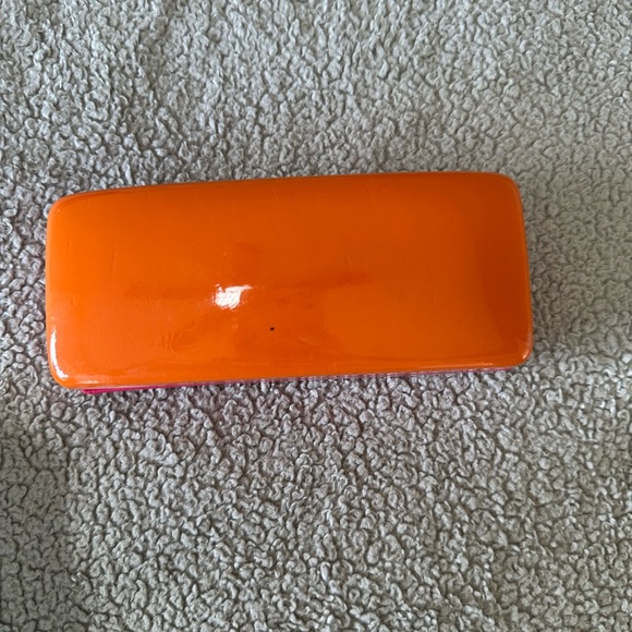 Kate Spade Vibrant Pink Eyewear Case - Picture 2 of 3
